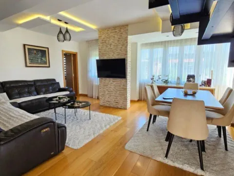 Sale, four bedroom apartment, 154m², Zabjelo, Podgorica