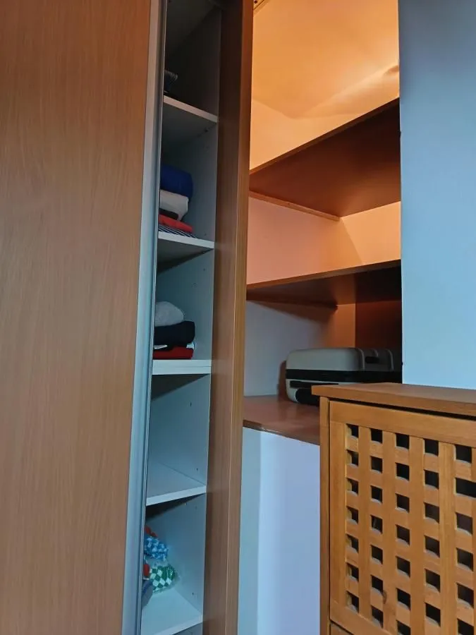 Prodaja, dvosoban stan, 61m², Cara Dušana, Novi Sad Sve Podlokacije