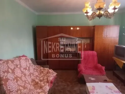 Prodaja, kuća, 178m², Verušić, Subotica - image 3