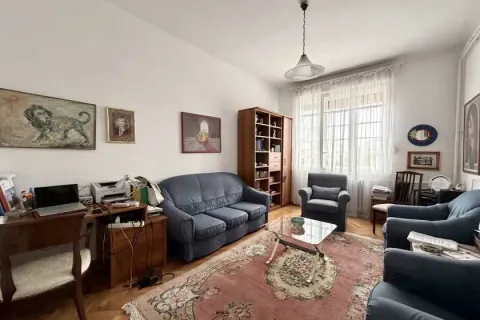Sale, four bedroom apartment, 116m², Stari Grad, Beograd - image 10