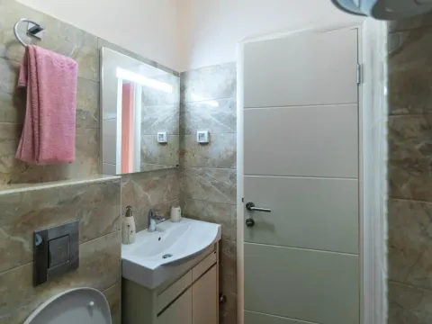 Sale, three bedroom apartment, 104m², Budva, Crna Gora - image 14