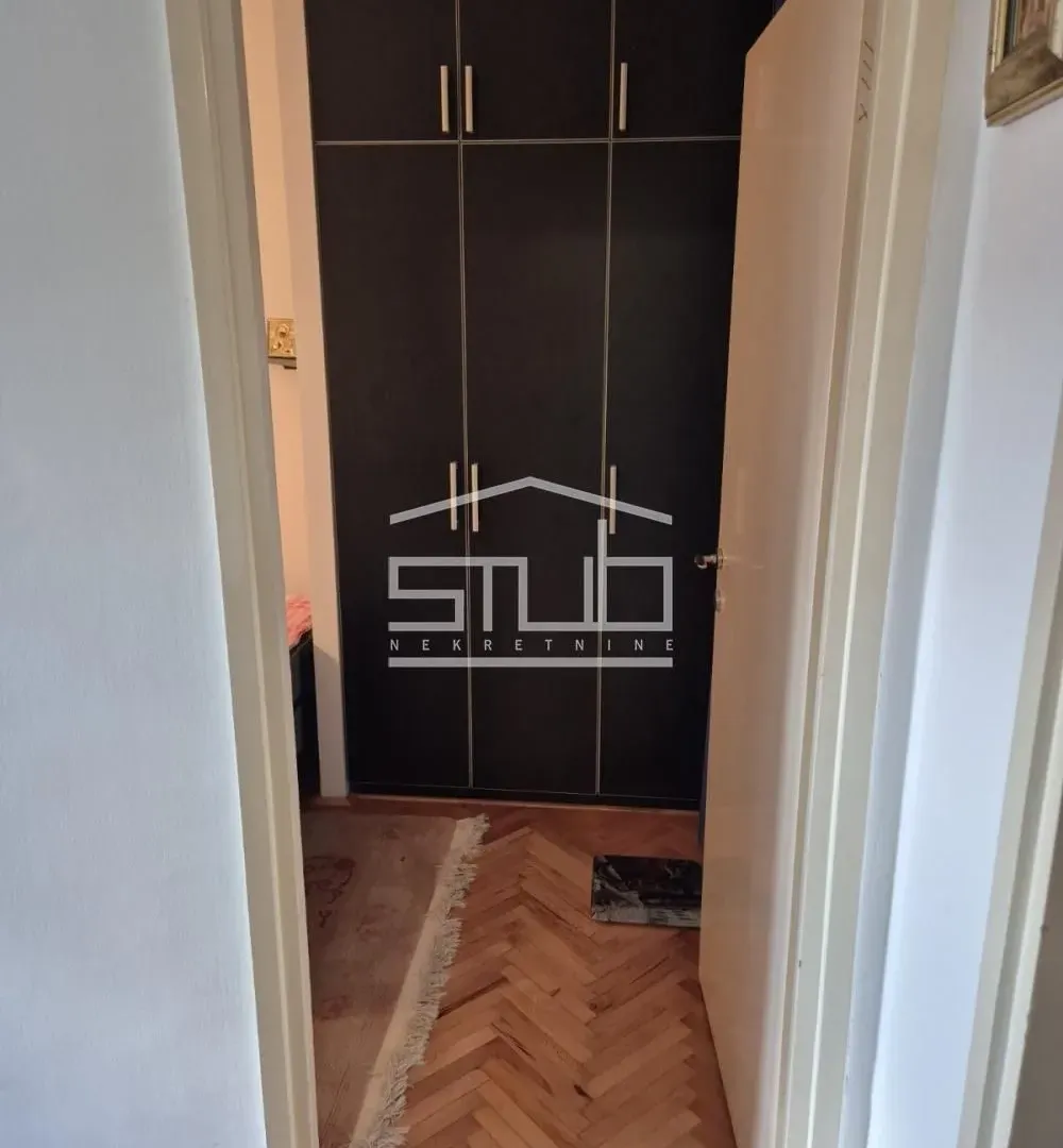 Prodaja, dvosoban stan, 52m², Vidikovački venac, Rakovica