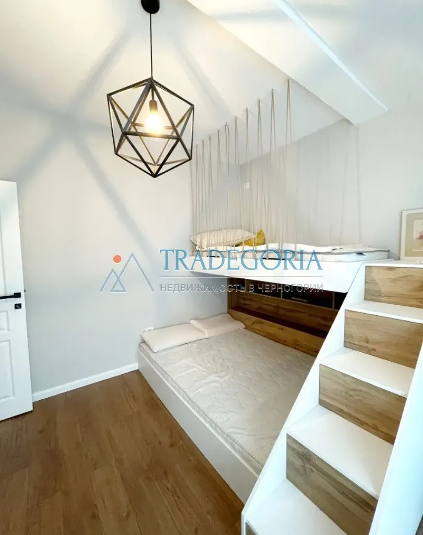 Prodaja, dvosoban stan, 97m², Prčanj, Kotor