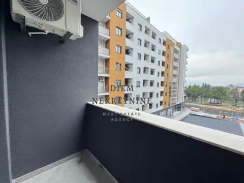 Rent, one bedroom apartment, 45m², Stari Aerodrom, Podgorica - image 3