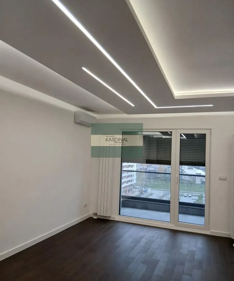 Prodaja, trosoban stan, 87m², Bubanj, Kragujevac