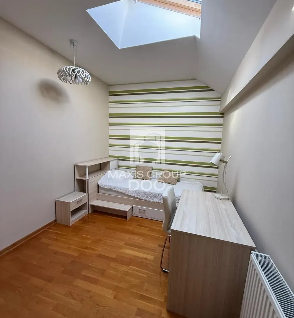 Sale, apartment, 108m², Skojevsko Naselje, Beograd