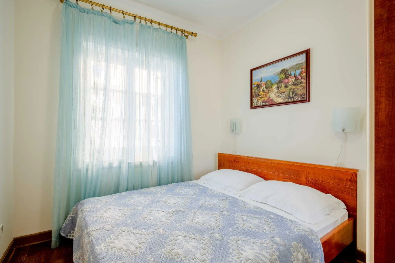 Sale, three bedroom apartment, 87m², Sveti Stefan, Budva