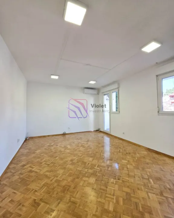 Rent, two bedroom apartment, 82m², Momišići, Podgorica