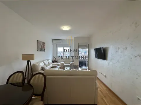 Izdavanje, jednosoban stan, 43m², Zabjelo, Podgorica - image 1