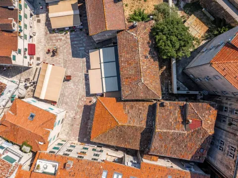 Sale, house, 380m², Kotor, Crna Gora - image 3