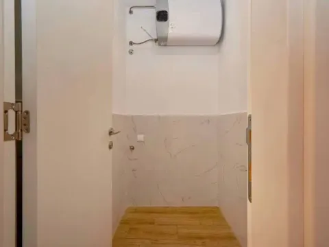 Sale, one bedroom apartment, 76m², Bečići, Budva - image 7