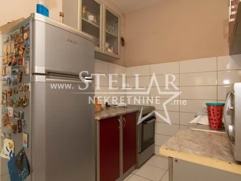 Izdavanje, kuća, 100m², Dajbabe, Podgorica - image 12