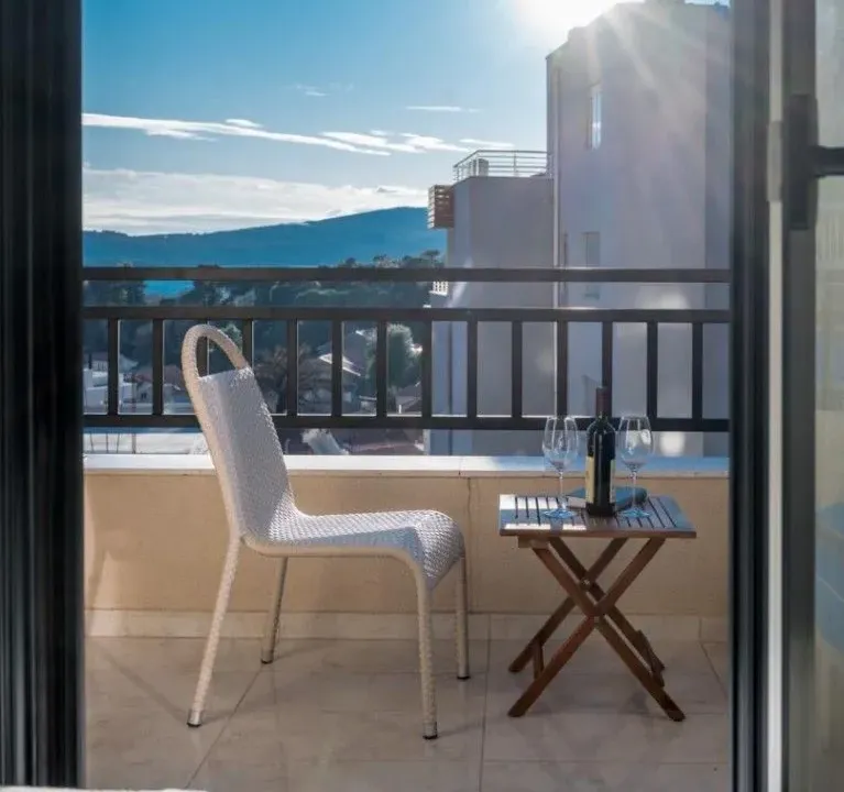 Sale, two bedroom apartment, 63m², Tivat, Crna Gora