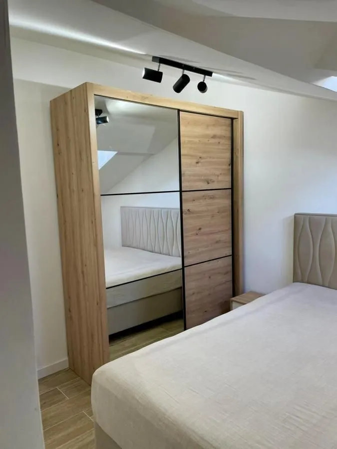 Prodaja, stan, 52m², Stari Aerodrom, Podgorica