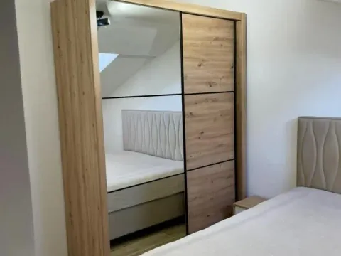 Prodaja, stan, 52m², Stari Aerodrom, Podgorica - image 3