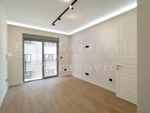 Prodaja, dvosoban stan, 65m², Kalenić Pijaca, Vračar Sve Podlokacije - image 6