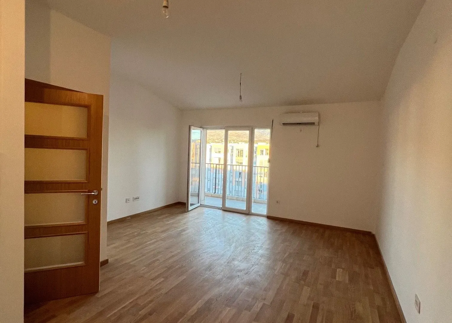 Prodaja, dvosoban stan, 72m², Stari Aerodrom, Podgorica