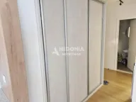 Izdavanje, poslovni prostor, 93m², Novi Beograd Blok 65, Novi Beograd Sve Podlokacije - image 4