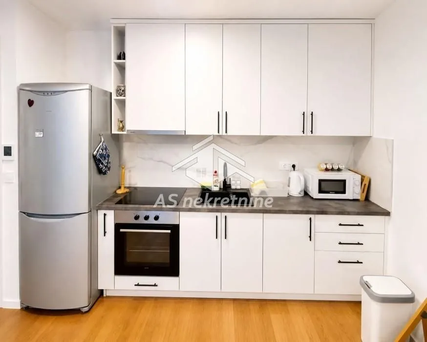 Izdavanje, stan, 38m², Vukov Spomenik, Zvezdara Sve Podlokacije