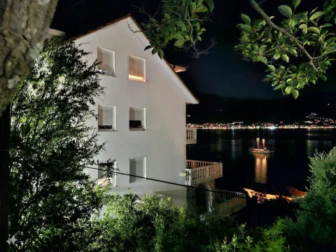 Prodaja, kuća, 300m², Tivat, Crna Gora - image 10