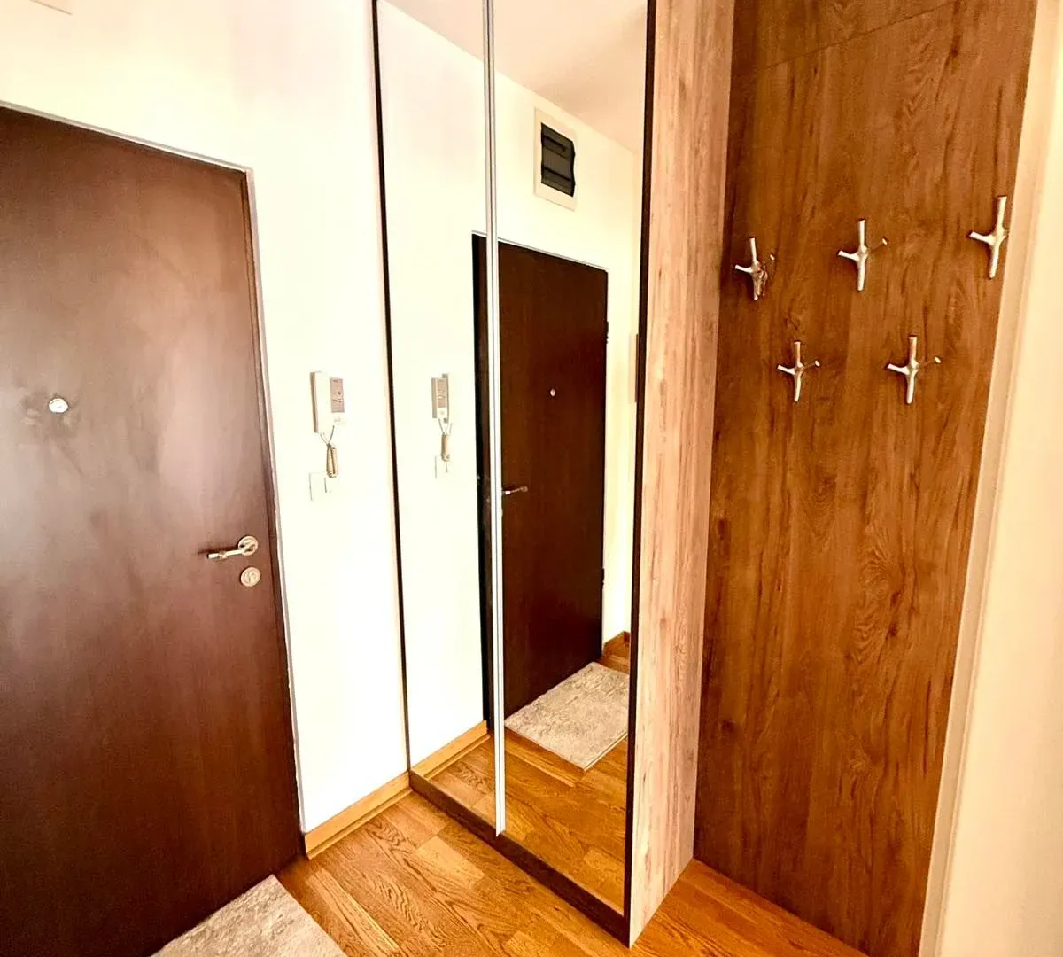 Rent, one bedroom apartment, 44m², City Kej, Podgorica