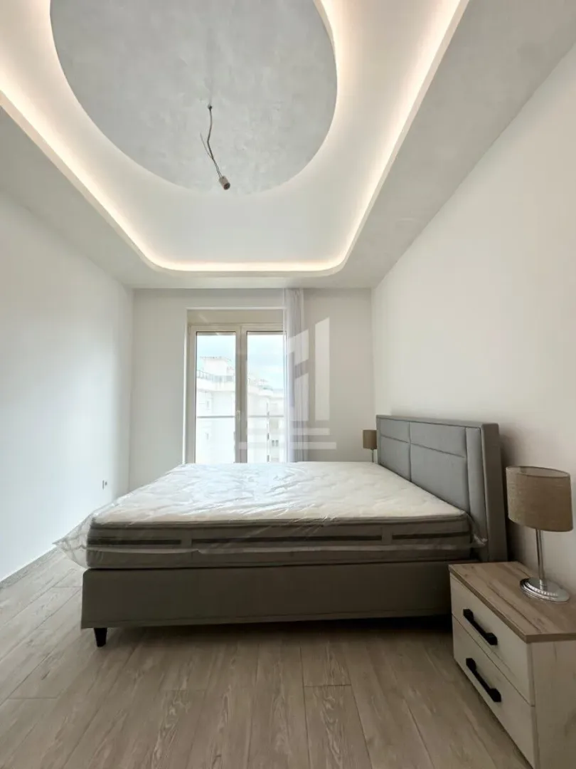 Prodaja, dvosoban stan, 74m², Bečići, Budva