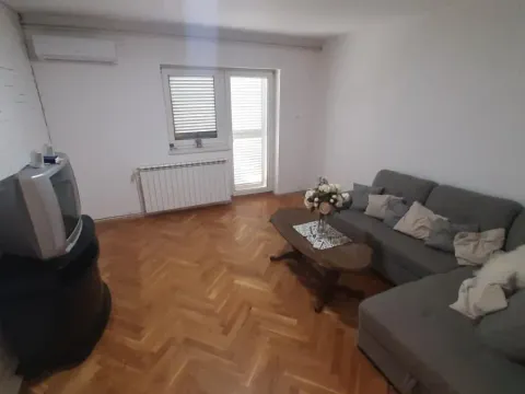 Prodaja, kuća, 200m², Adice, Novi Sad Sve Podlokacije - image 7