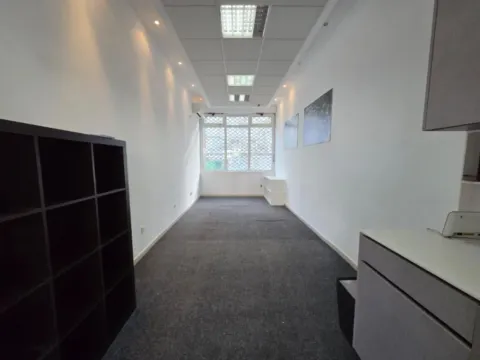 Izdavanje, poslovni prostor, 27m², Preko Morače, Podgorica - image 3