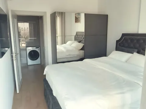 Izdavanje, jednosoban stan, 45m², Centar, Bar - image 4