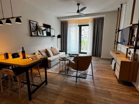 Prodaja, jednosoban stan, 62m², Porto Montenegro, Tivat - image 1
