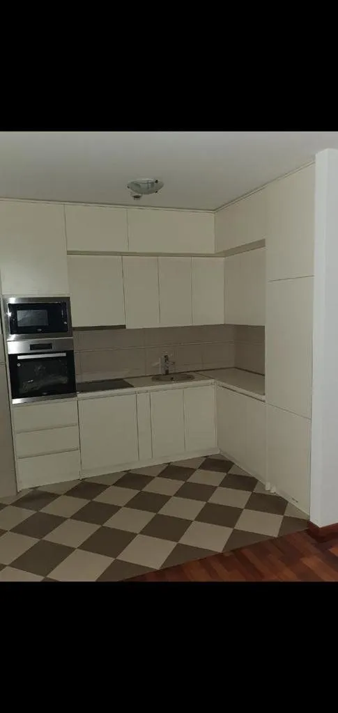 Izdavanje, dvosoban stan, 75m², City Kvart, Podgorica