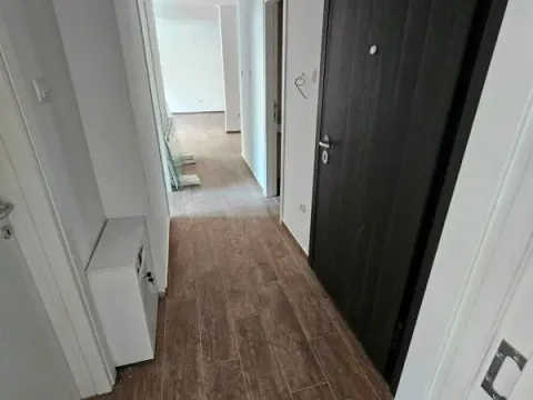 Prodaja, trosoban stan, 64m², Uciteljsko Naselje, Zvezdara Sve Podlokacije - image 7