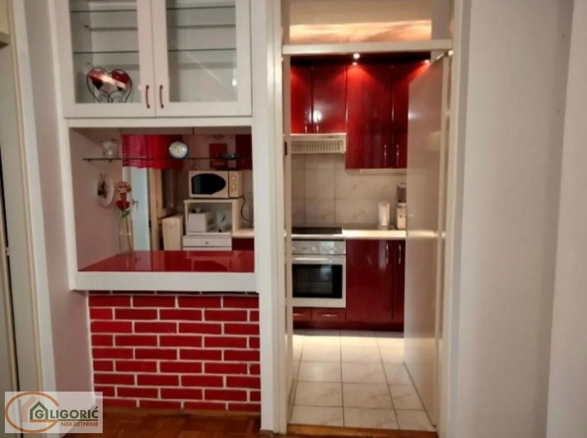 Izdavanje, trosoban stan, 71m², Mirijevo Sve Podlokacije, Beograd
