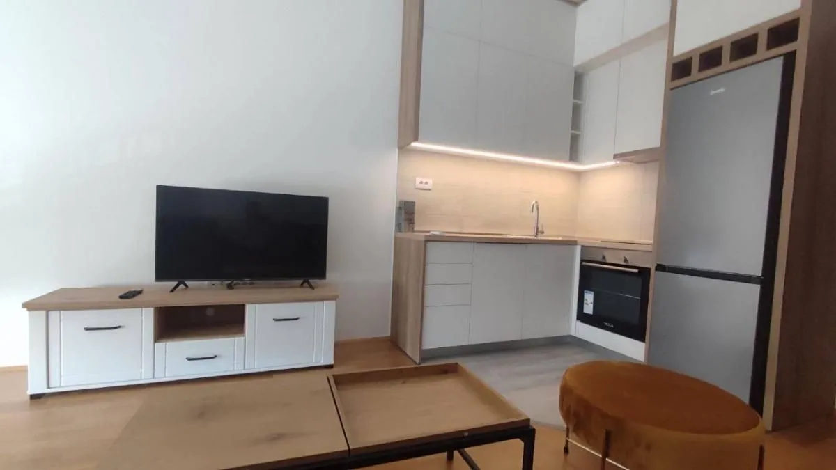 Izdavanje, stan, 30m², Ljubović, Podgorica