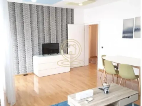 Izdavanje, trosoban stan, 83m², Vračar Sve Podlokacije, Beograd - image 2