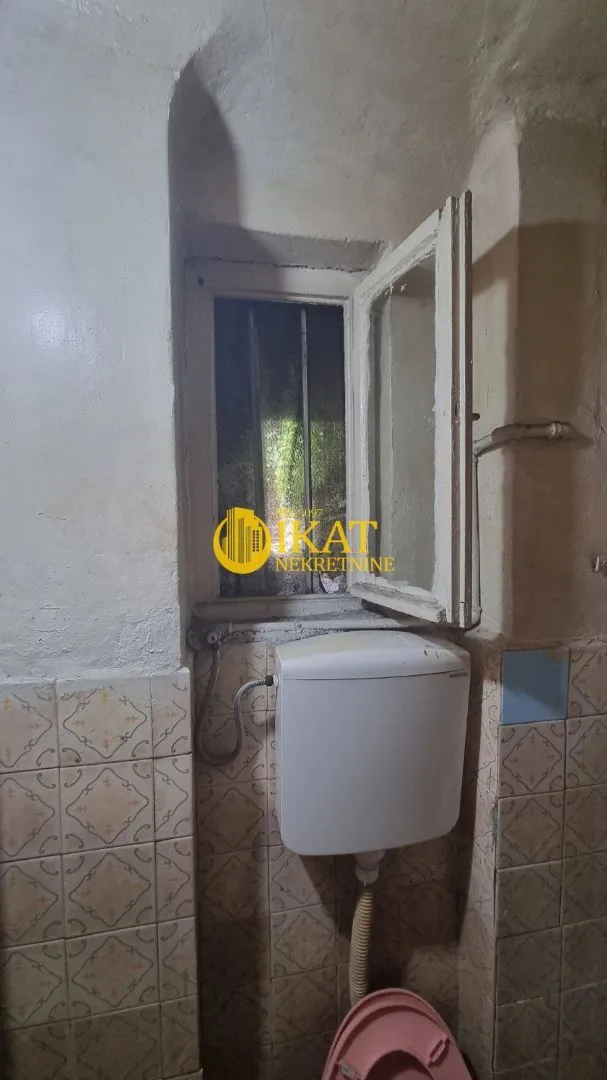 Sale, one bedroom apartment, 40m², Stari Grad, Beograd