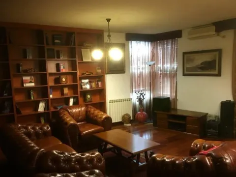 Prodaja, trosoban stan, 130m², Gorica C, Podgorica - image 17