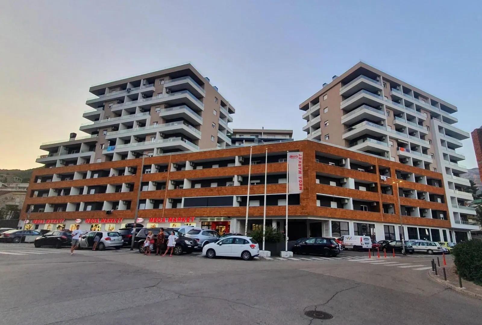 Rent, one bedroom apartment, 42m², Centar, Budva