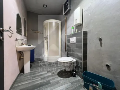 Rent, office space, 110m², Preko Morače, Podgorica - image 9