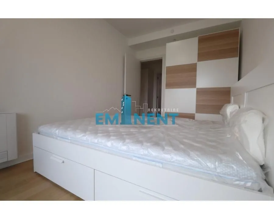 Rent, three bedroom apartment, 73m², Novi Beograd Blok 67, Novi Beograd Sve Podlokacije