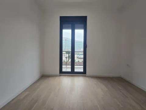 Sale, one bedroom apartment, 39m², Tološi, Podgorica - image 5