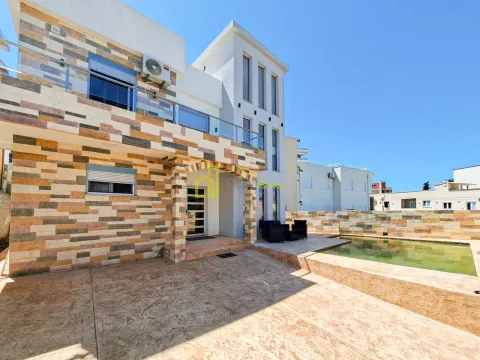 Izdavanje, kuća, 170m², Bar, Crna Gora - image 8