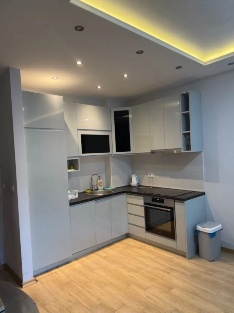 Rent, one bedroom apartment, 43m², Bijeli Do, Budva