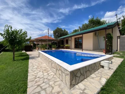 Sale, house, 75m², Bar, Crna Gora - image 1