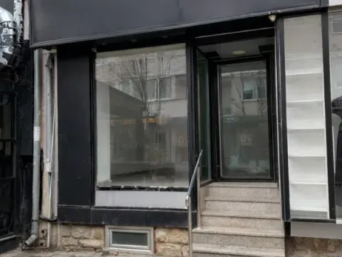 Izdavanje, poslovni prostor, 20m², Novi Pazar, Srbija - image 6