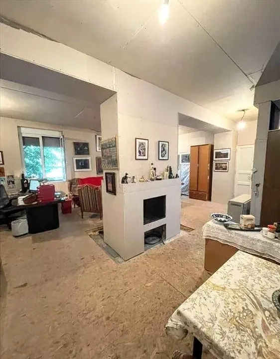 Prodaja, dvosoban stan, 90m², Vračar Sve Podlokacije, Beograd