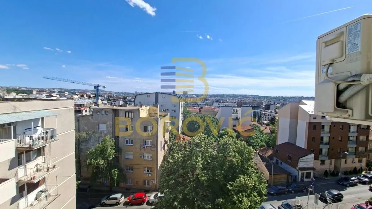 Prodaja, trosoban stan, 77m², Čubura, Beograd
