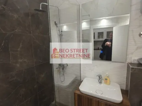 Rent, office space, 190m², Savski Venac, Beograd - image 4