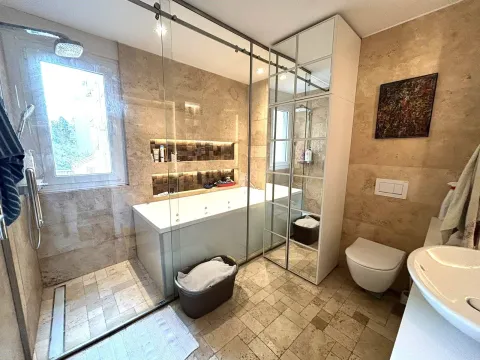 Prodaja, trosoban stan, 109m², Centar, Podgorica - image 19