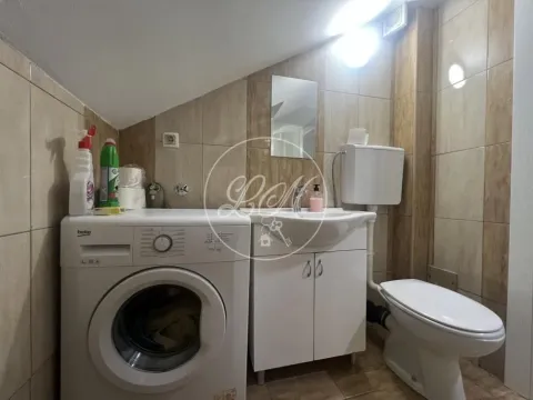 Izdavanje, trosoban stan, 51m², Zemun Centar, Zemun Sve Podlokacije - image 7